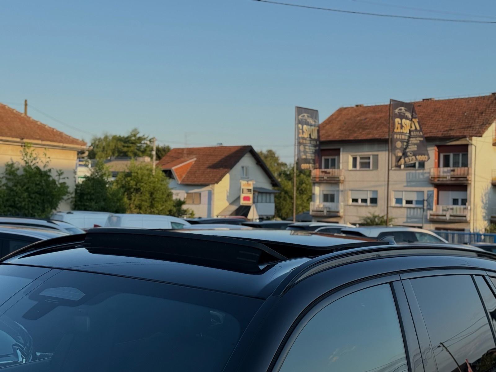 BMW X5 M40i *AUTOMATIK*X-DRIVE*PANORAMA*LASER*SWAROVSKI*AMBIENT*70TKM, fotografija 11
