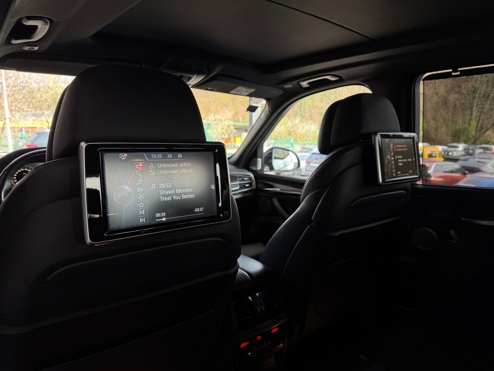 BMW X5 M50d PANO,B&W,RADAR,PROVJETRAVANJE SJEDALA,KAMERA,AMBIENT!, fotografija 9