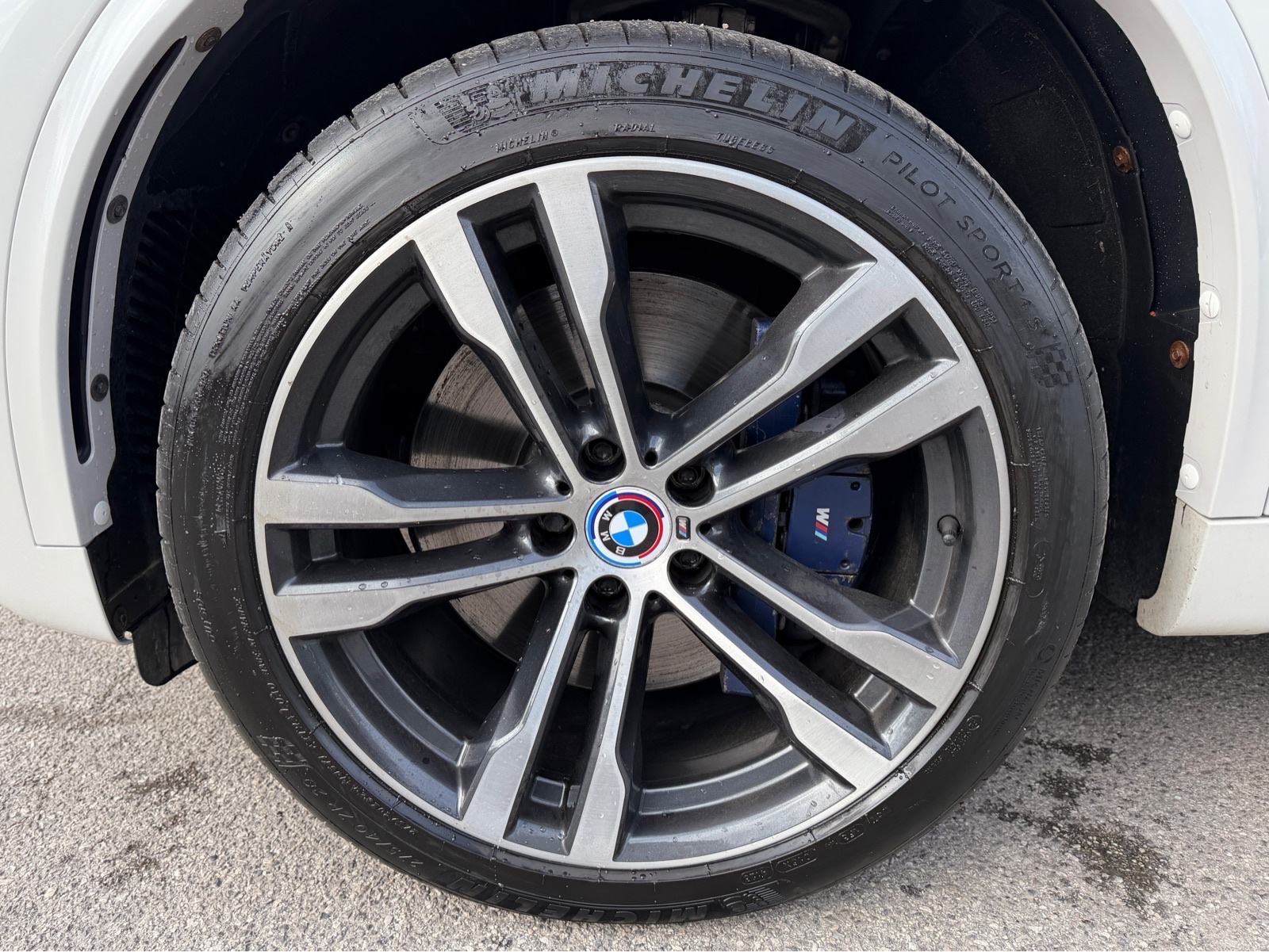 BMW X5 M50d PANO,B&W,RADAR,PROVJETRAVANJE SJEDALA,KAMERA,AMBIENT!, fotografija 11