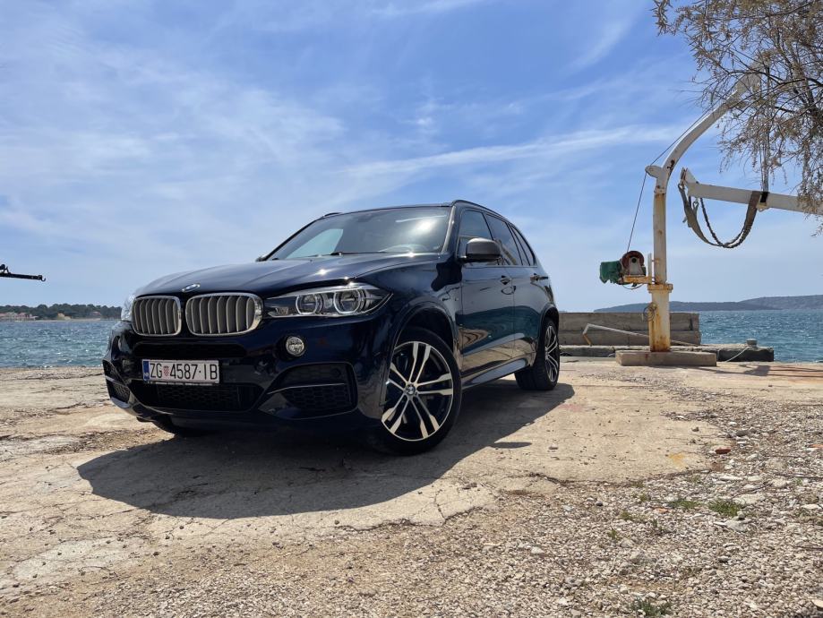 BMW X5 M50d, fotografija 6