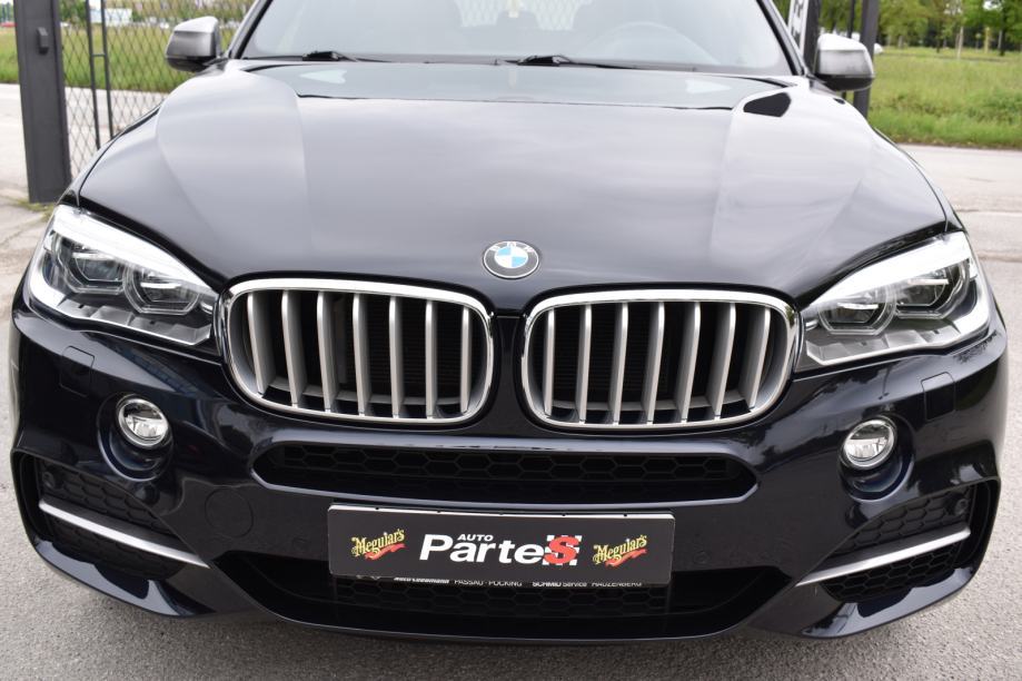 BMW X5 M50d, fotografija 11