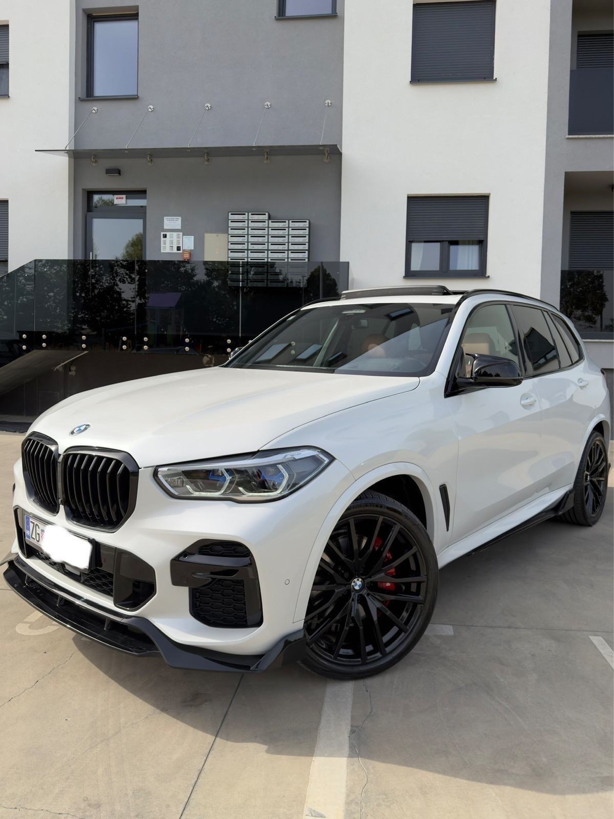 BMW X5 xD30d M Performance,SkyLounge,CARBON,Laser,H/K,360*kam,PDV,FULL, fotografija 4