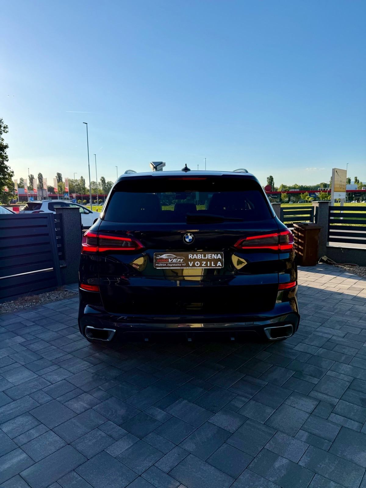 BMW X5 xDrive 30d M SPORT-PANO-HEAD UP-KUKA-U PDV-U, fotografija 6