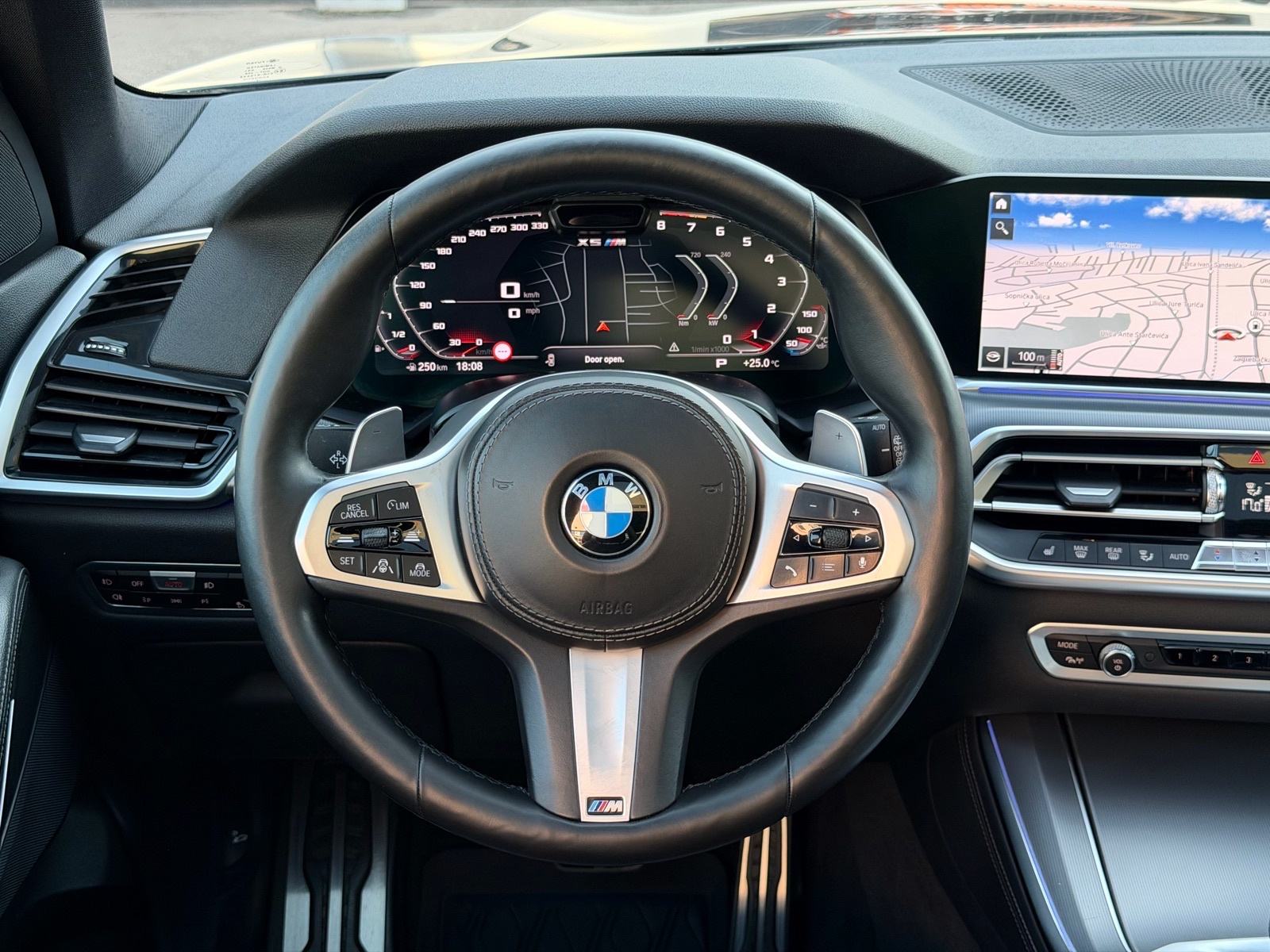 BMW X5 xDrive 30d ZRAČNI OVJES, PANORAMA, SWAROVSKI, 360°, fotografija 15