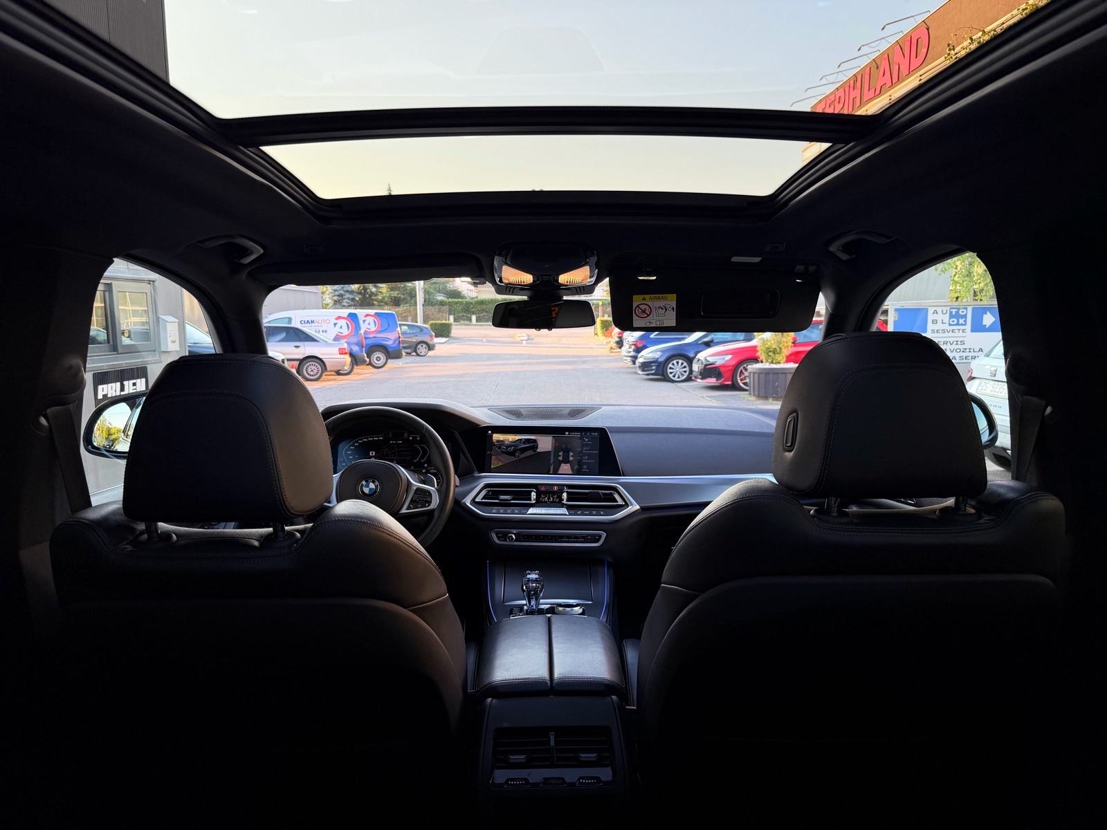 BMW X5 xDrive 30d ZRAČNI OVJES, PANORAMA, SWAROVSKI, 360°, fotografija 16