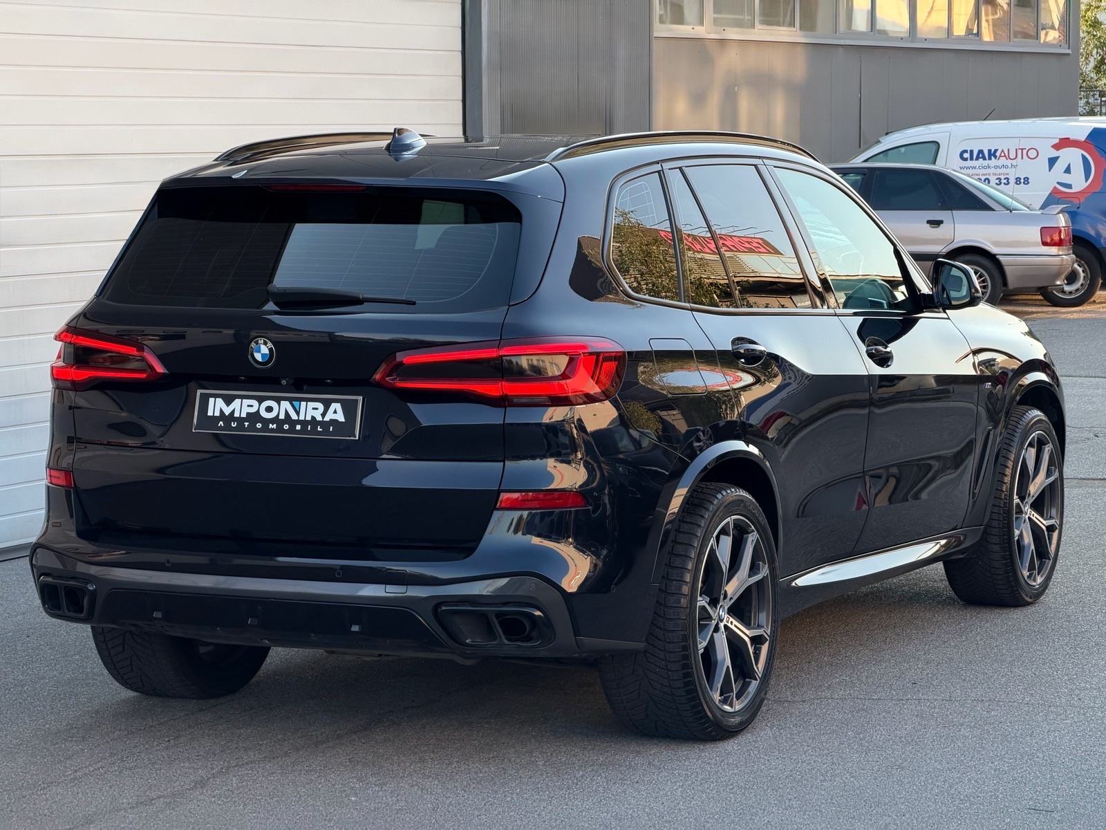BMW X5 xDrive 30d ZRAČNI OVJES, PANORAMA, SWAROVSKI, 360°, fotografija 8