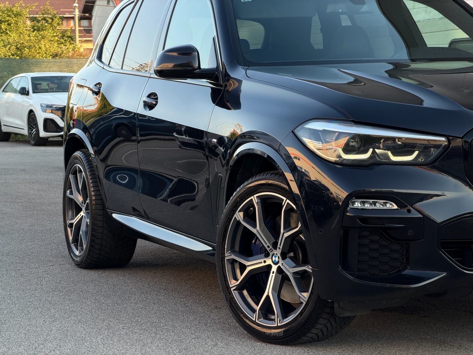 BMW X5 xDrive 30d ZRAČNI OVJES, PANORAMA, SWAROVSKI, 360°, pogled izvana - slika 2