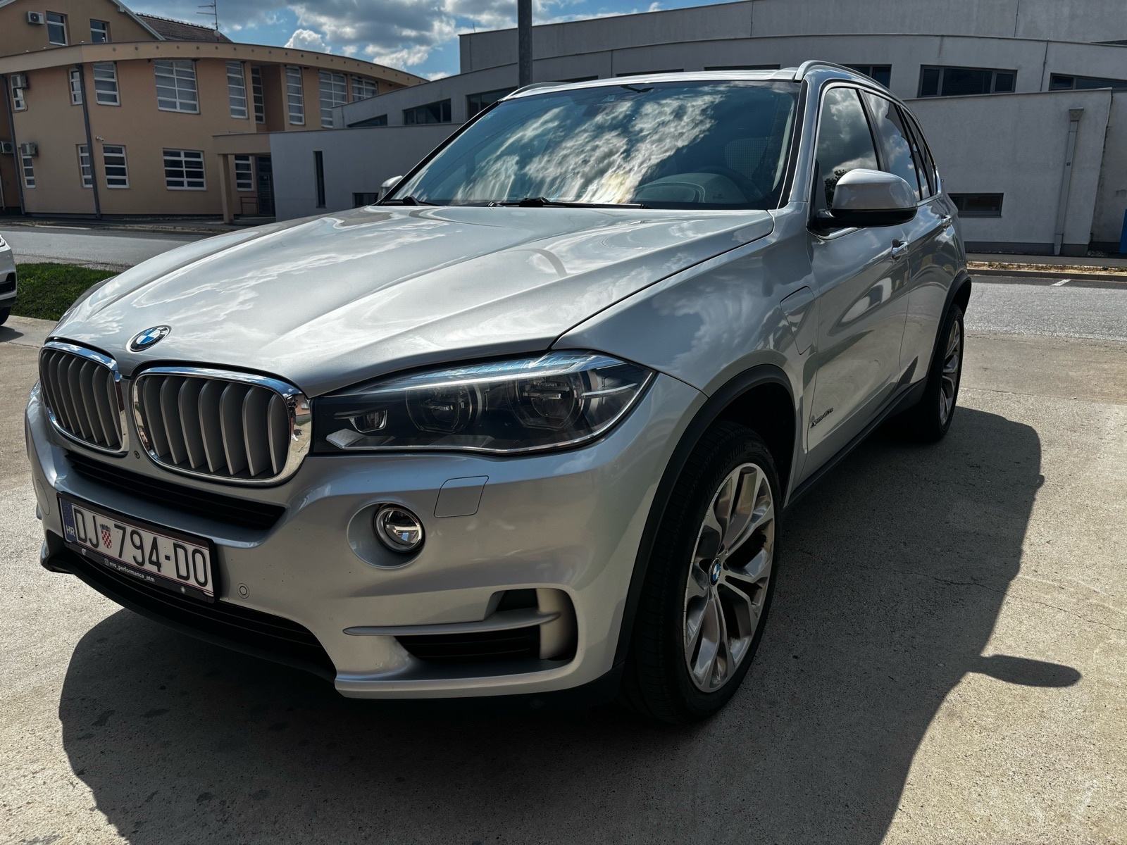 BMW X5 xDrive 40e iPerformance - Reg 7.27/360|Automatik|Pano|LED, fotografija 2