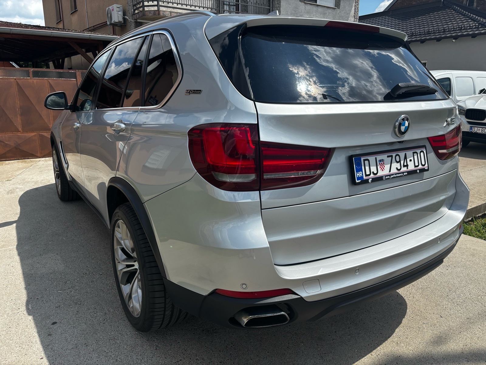BMW X5 xDrive 40e iPerformance - Reg 7.27/360|Automatik|Pano|LED, fotografija 8