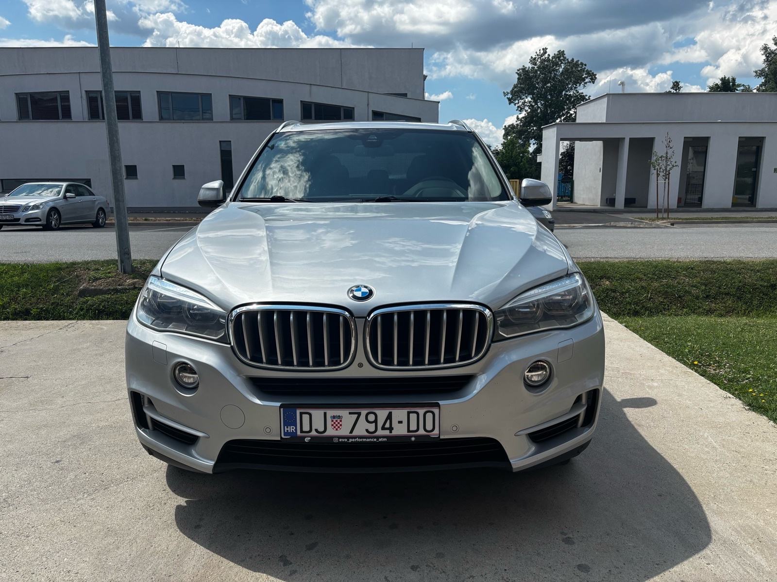BMW X5 xDrive 40e iPerformance - Reg 7.27/360|Automatik|Pano|LED, fotografija 3
