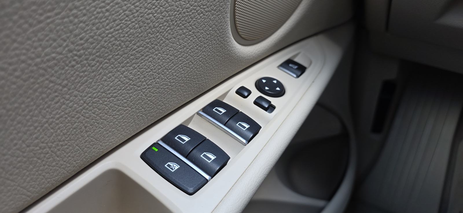 BMW X5 xDrive25d, F1 AUT., BI-XENON, AUT. KLIMA, NAVI, TEMP, 2XPDC..., fotografija 11