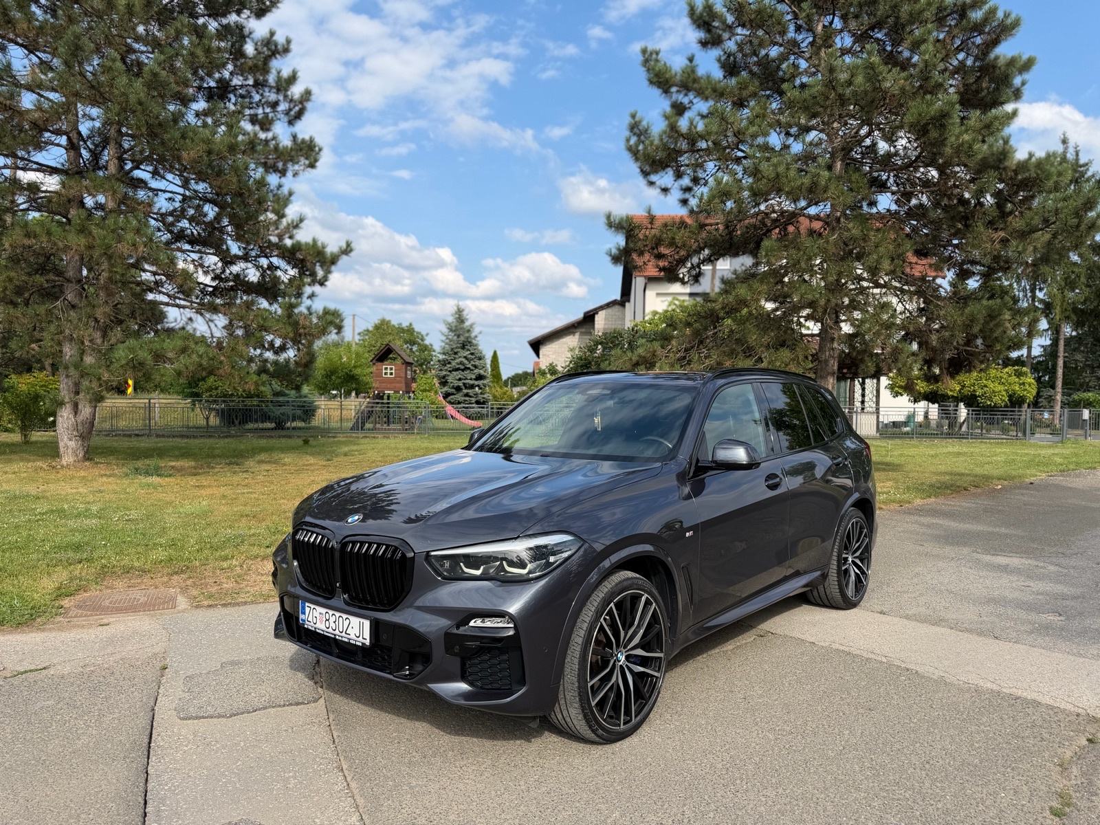 BMW X5 xDrive30d automatik,full, invidual, M-paket , 58000€, fotografija 2