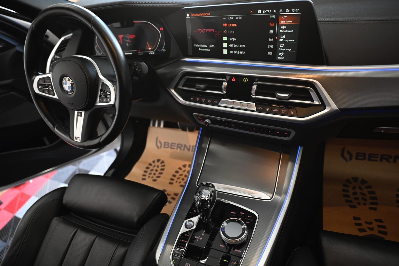 BMW X5 xDrive30d M Head up,laser,22",zračni ovjes,kamera,panorama, fotografija 4