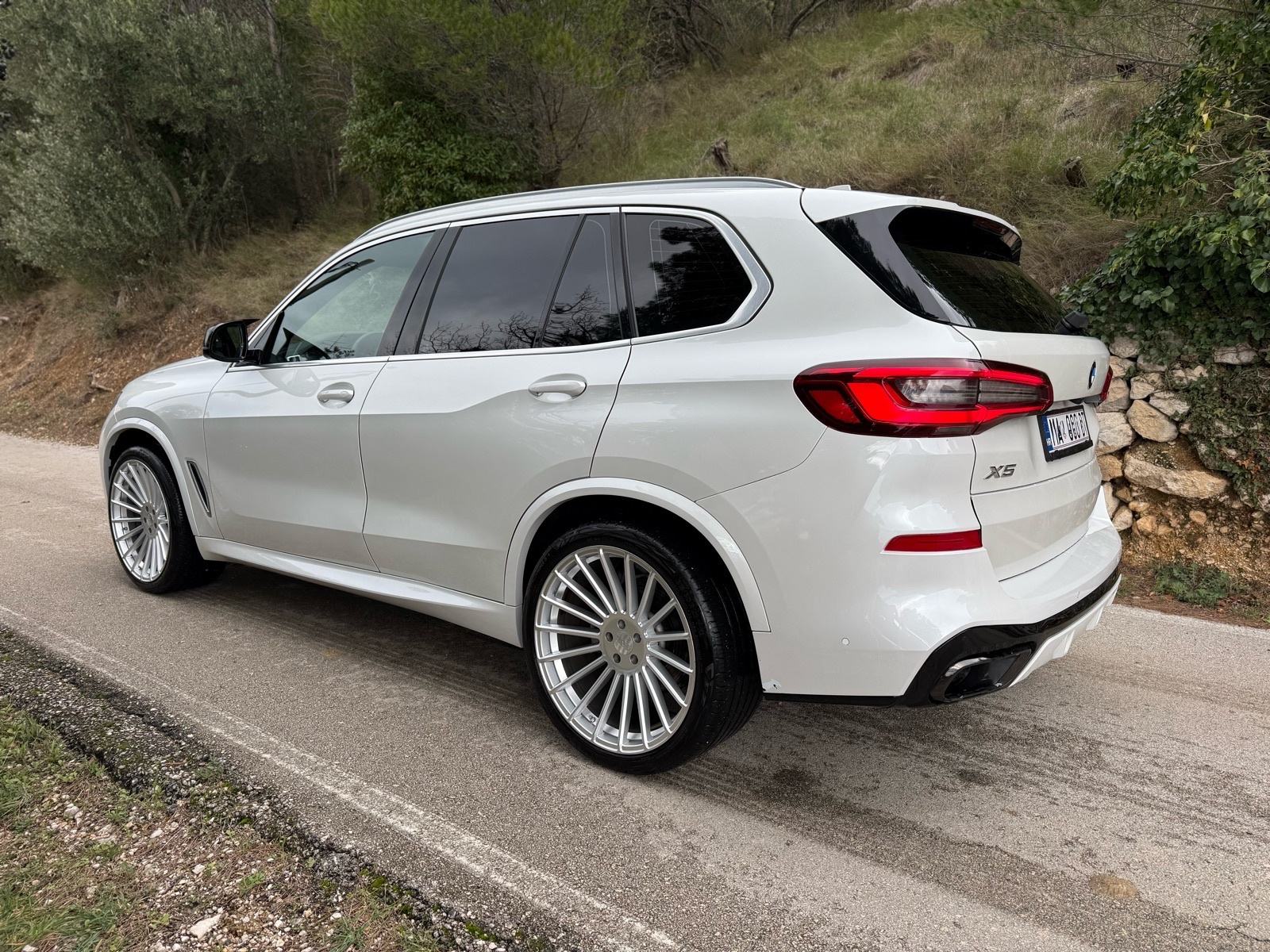 BMW X5 xDrive30d automatik inividual m optik, fotografija 7