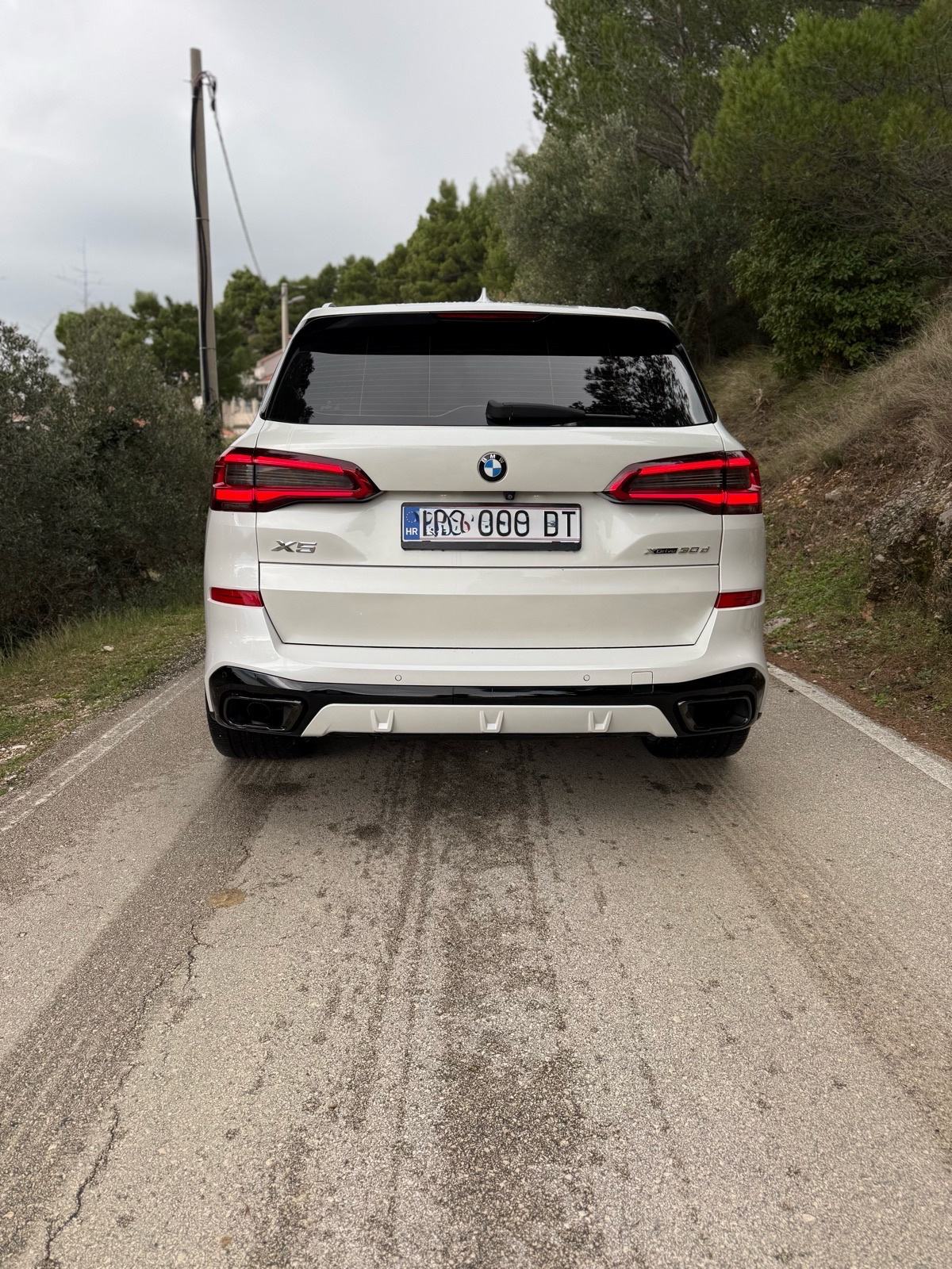 BMW X5 xDrive30d automatik inividual m optik, fotografija 8