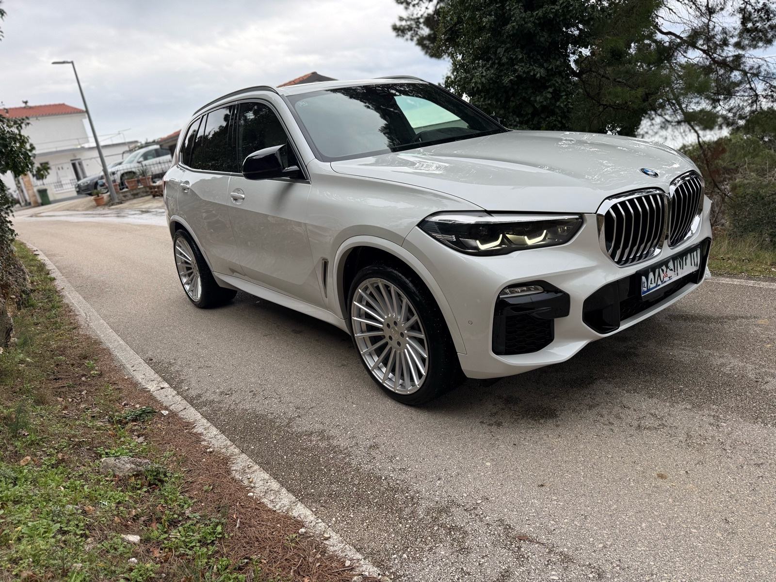BMW X5 xDrive30d automatik inividual m optik, fotografija 9