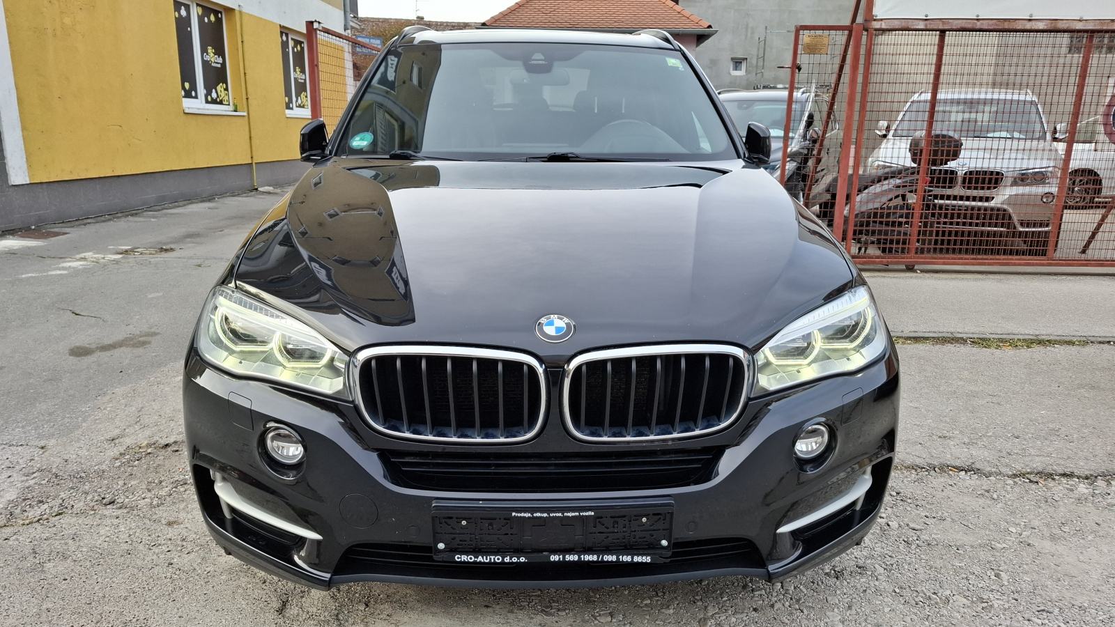 BMW X5 xDrive30d automatik, koža, kuka, panorama, reg. do 13. 7. 2027., fotografija 7