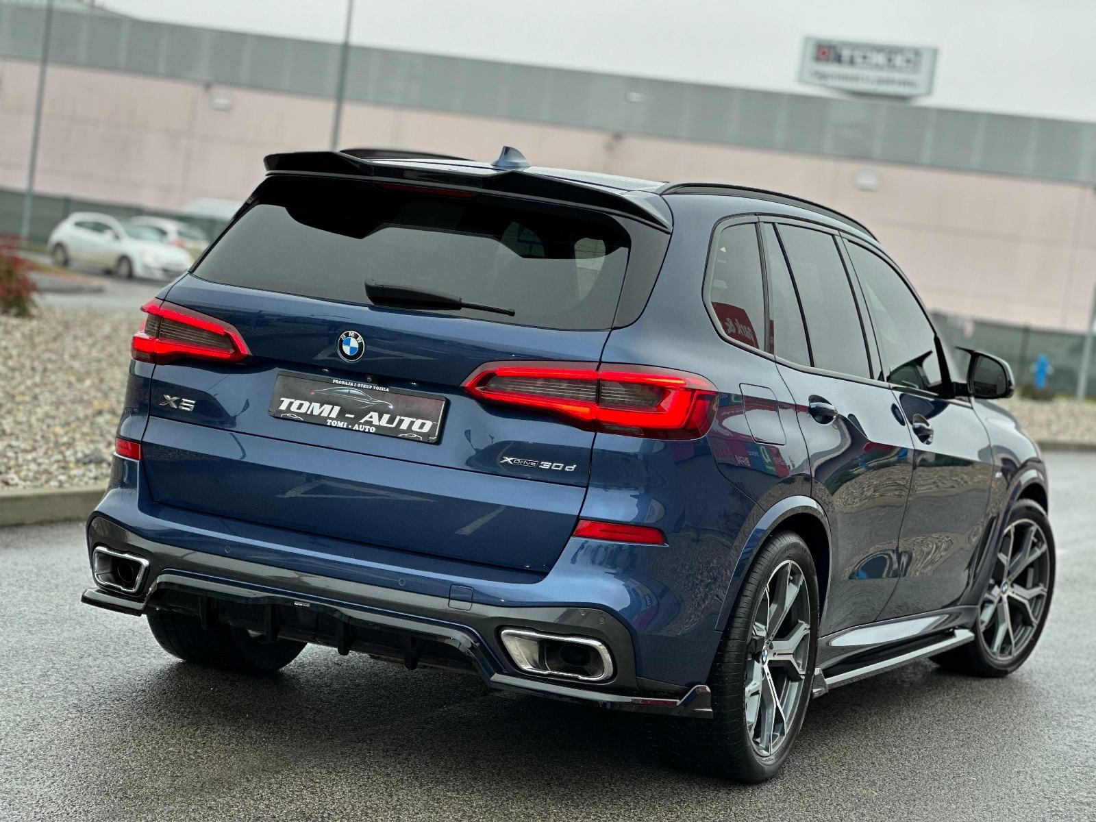 BMW X5 3.0 XD☆M PAKET☆PANORAMA☆HEAD UP☆ZRAČNI OVJES☆SWAROVSKI☆LASER☆, fotografija 5
