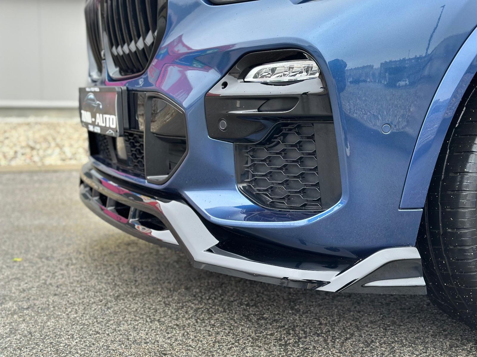BMW X5 3.0 XD☆M PAKET☆PANORAMA☆HEAD UP☆ZRAČNI OVJES☆SWAROVSKI☆LASER☆, fotografija 9