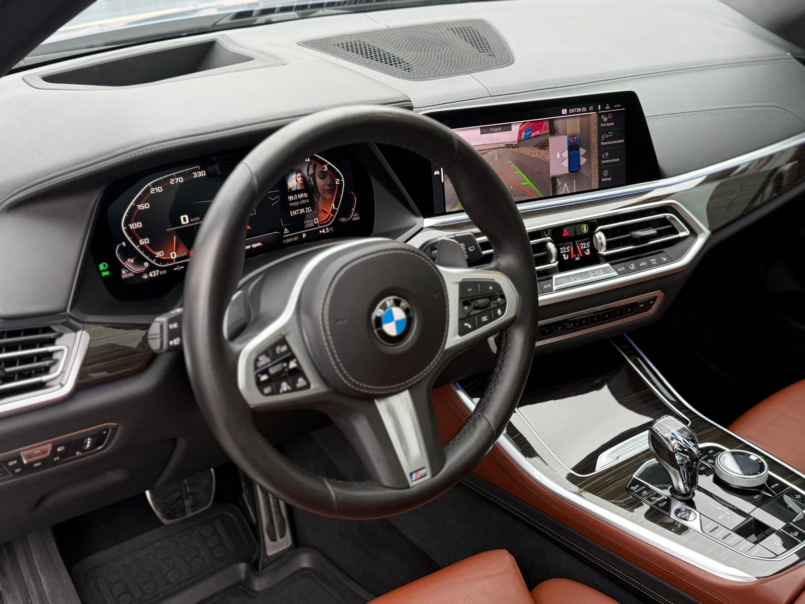 BMW X5 3.0 XD☆M PAKET☆PANORAMA☆HEAD UP☆ZRAČNI OVJES☆SWAROVSKI☆LASER☆, fotografija 17