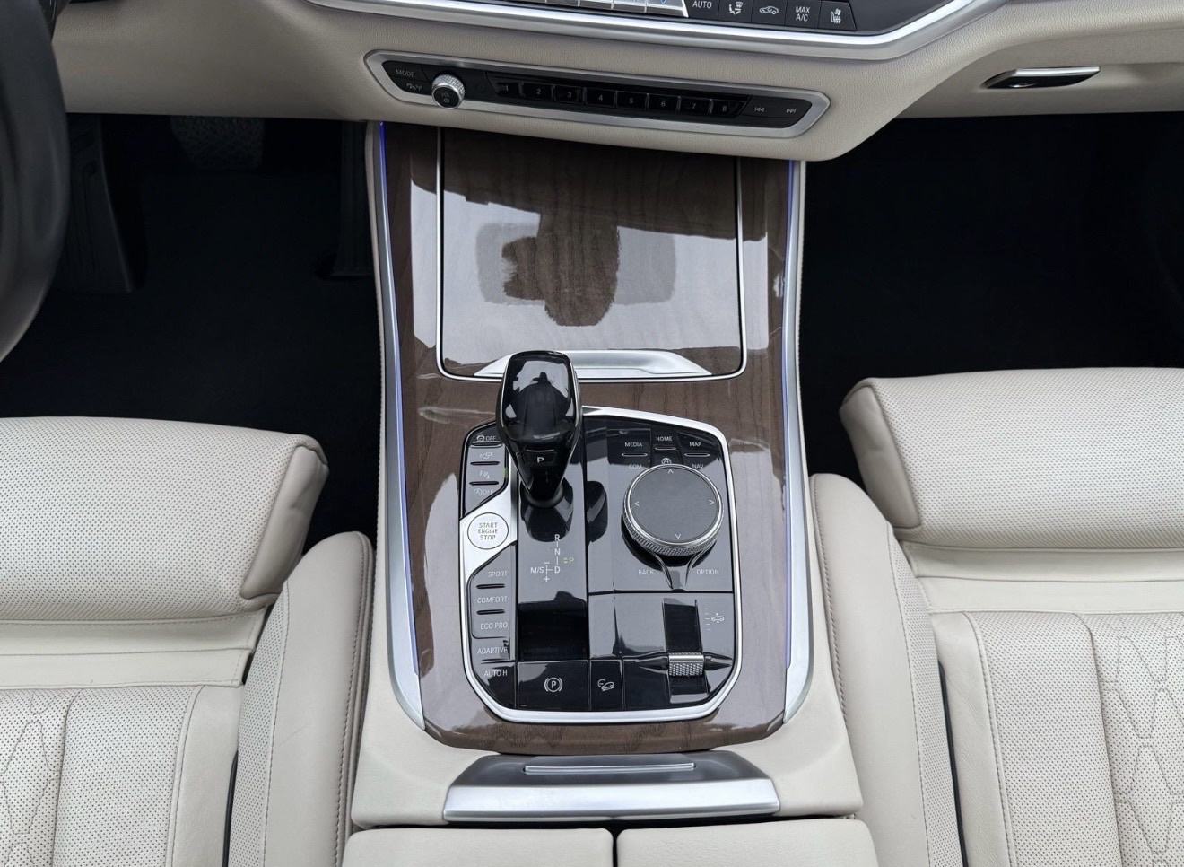 BMW X5 xDrive30d Automatik INDIVIDUAL 360KAMERE ALU22”reg02/27, fotografija 19