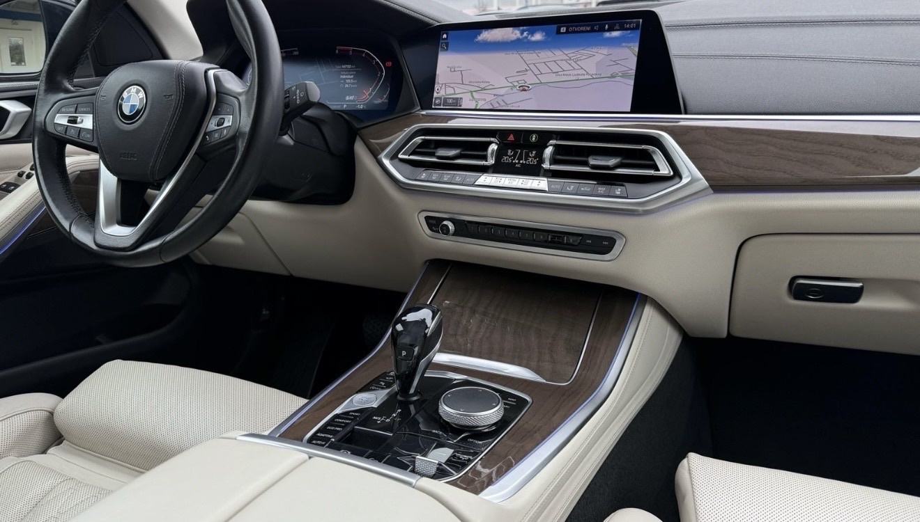 BMW X5 xDrive30d Automatik INDIVIDUAL 360KAMERE ALU22”reg02/27, fotografija 18