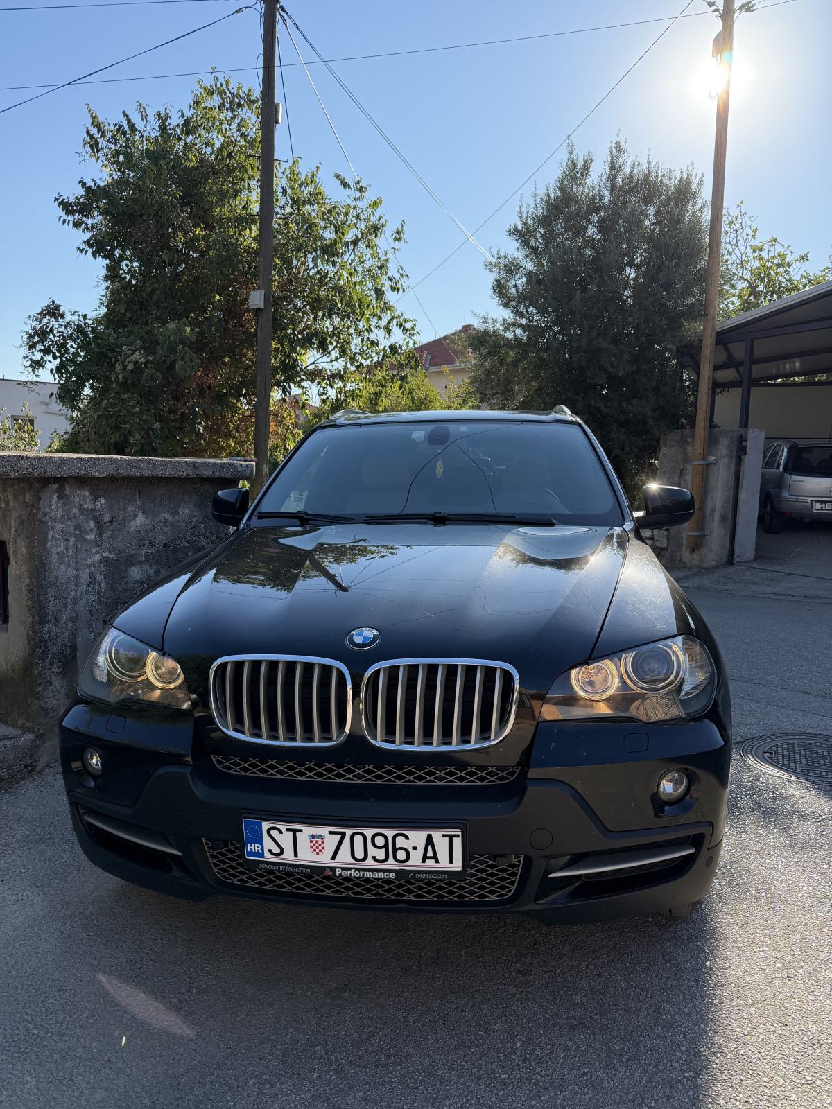BMW X5 xDrive30d automatik, pogled izvana - slika 1