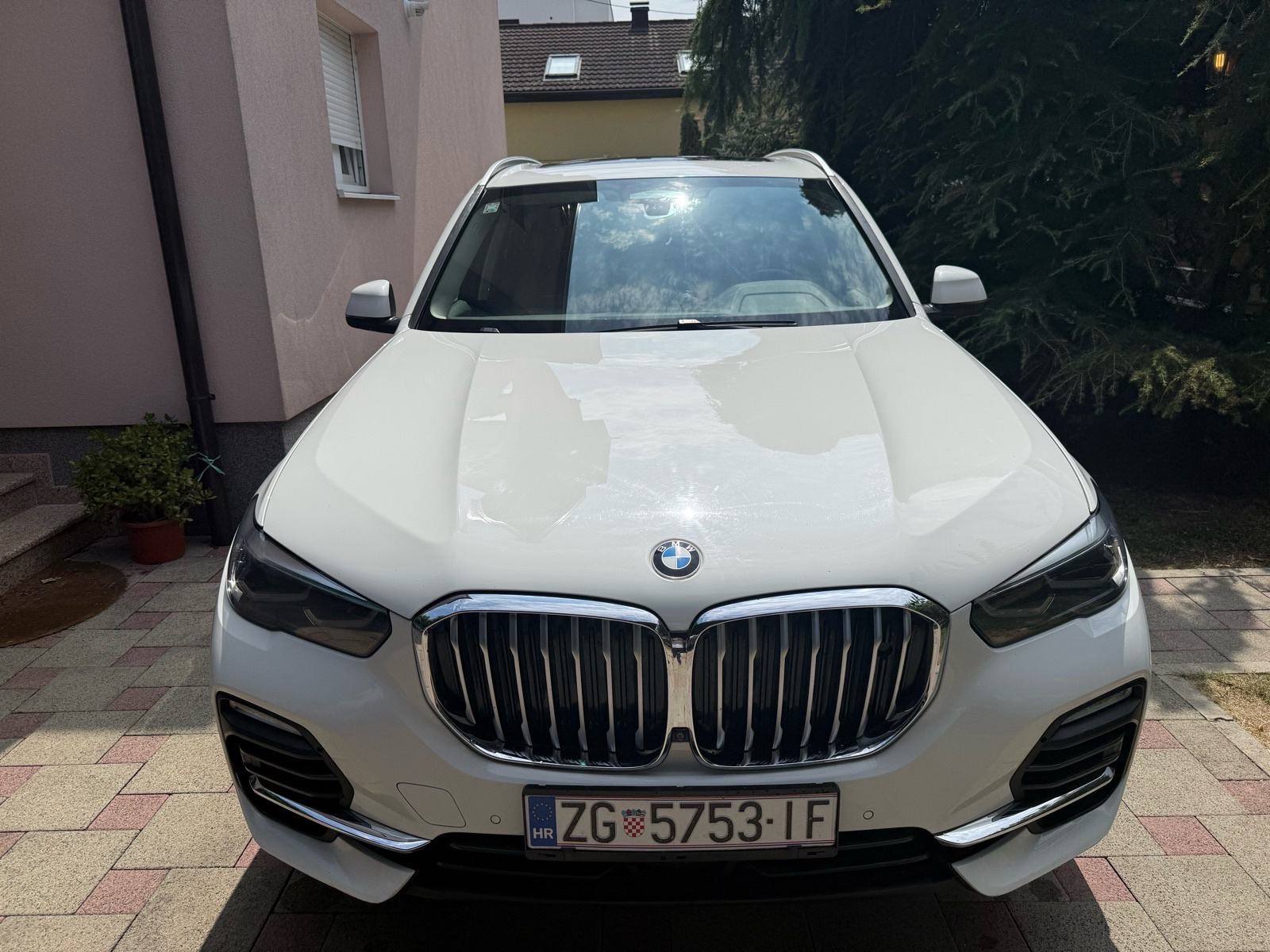 BMW X5 xDrive30d automatik Zračni ovijes X-line, pogled izvana - slika 1