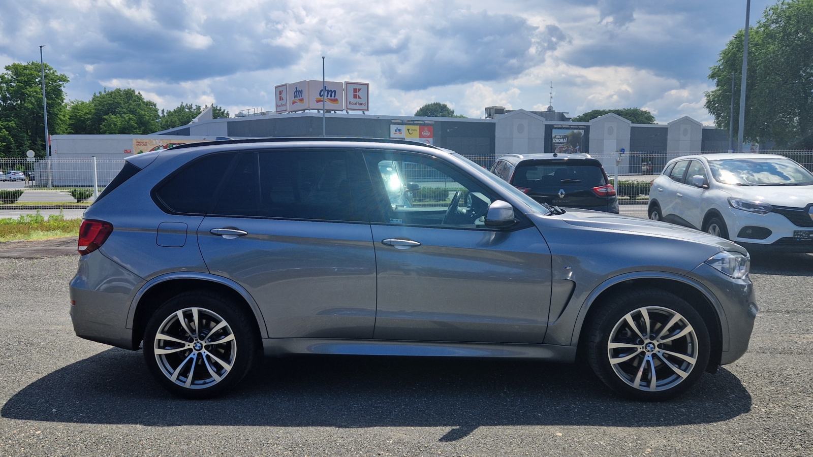 BMW X5 xDrive30d M Sport, 20" alu, Pano, Ambilight, zimski paket, FULL, fotografija 7
