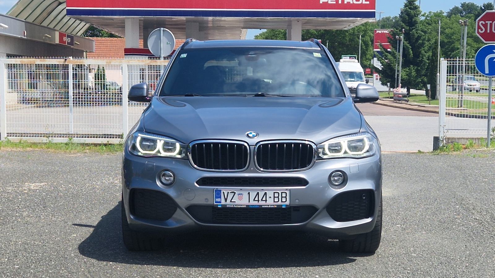BMW X5 xDrive30d M Sport, 20" alu, Pano, Ambilight, zimski paket, FULL, fotografija 9