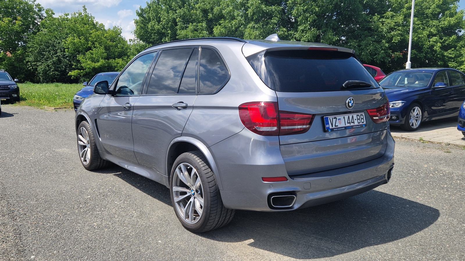 BMW X5 xDrive30d M Sport, 20" alu, Pano, Ambilight, zimski paket, FULL, fotografija 3