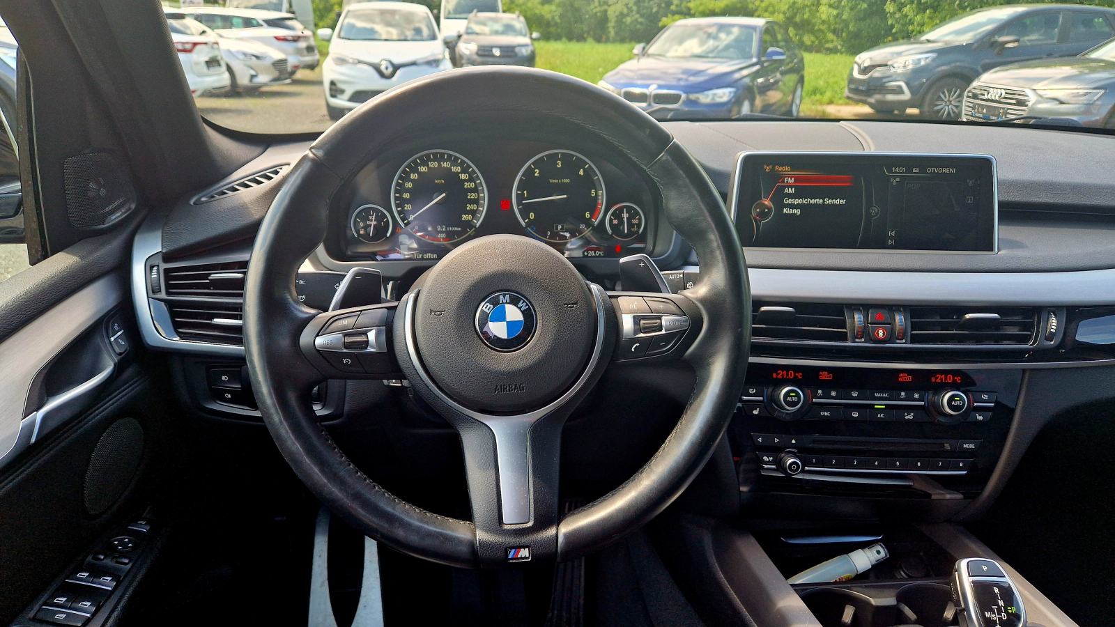 BMW X5 xDrive30d M Sport, 20" alu, Pano, Ambilight, zimski paket, FULL, fotografija 16