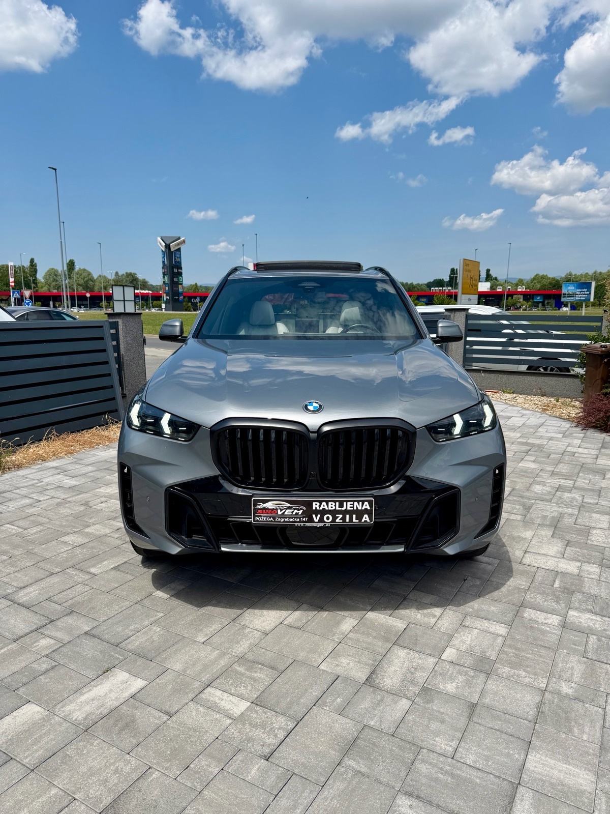 BMW X5 xDrive30d M SPORT-ICONIC GLOW-PANO-ALU 22”-U PDV-U, fotografija 5