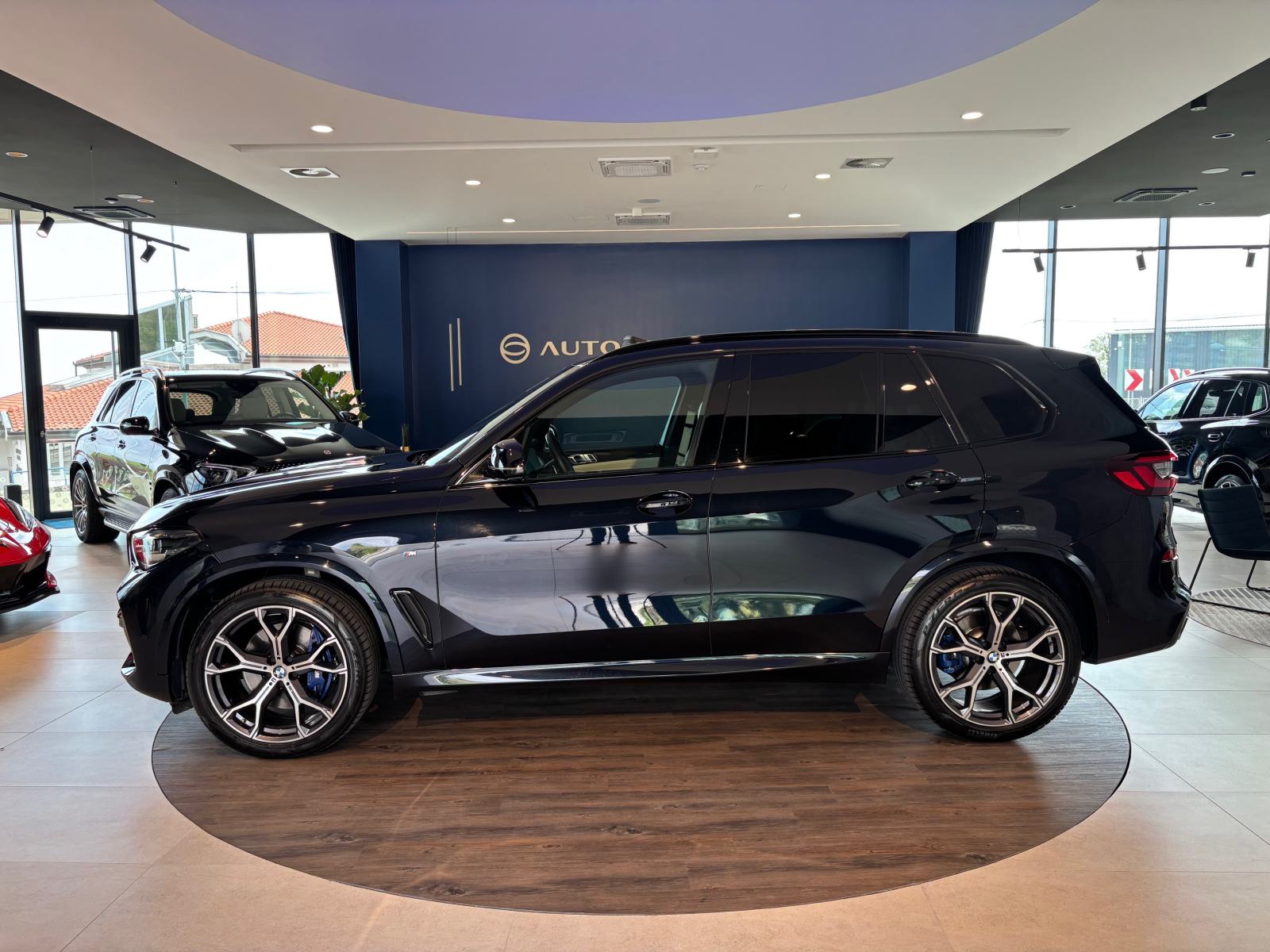 BMW X5 xDrive30d M-Sport - panorama, alu 21'', adaptivni tempomat, pogled izvana - slika 5