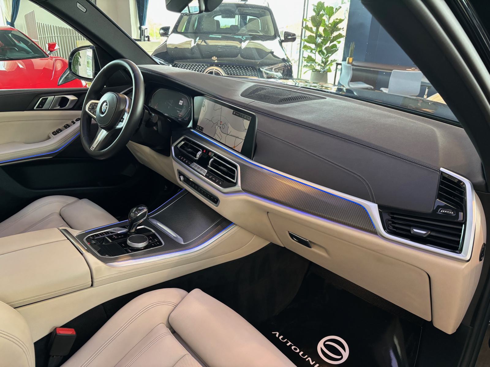 BMW X5 xDrive30d M-Sport - panorama, alu 21'', adaptivni tempomat, fotografija 9