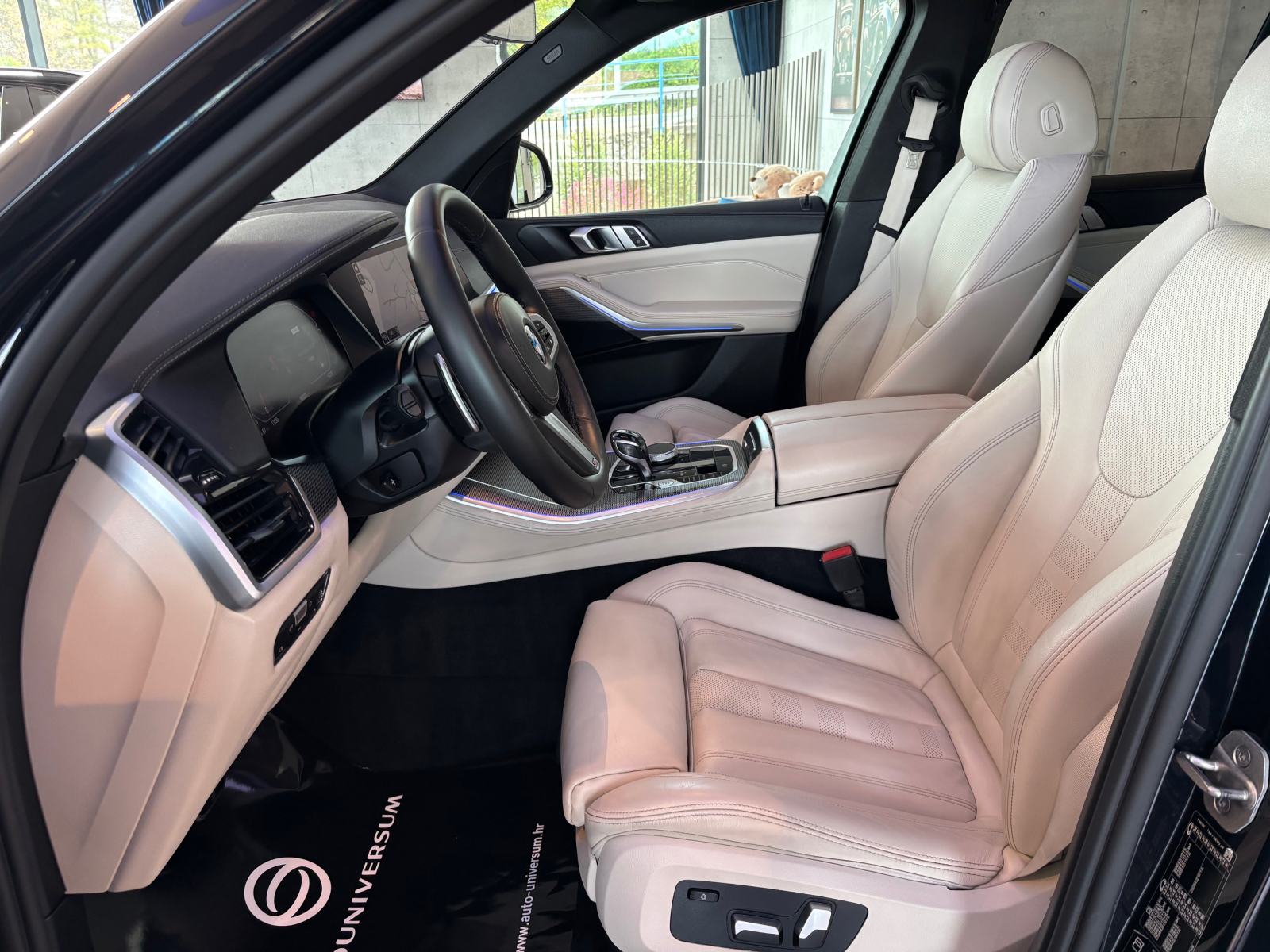 BMW X5 xDrive30d M-Sport - panorama, alu 21'', adaptivni tempomat, fotografija 10