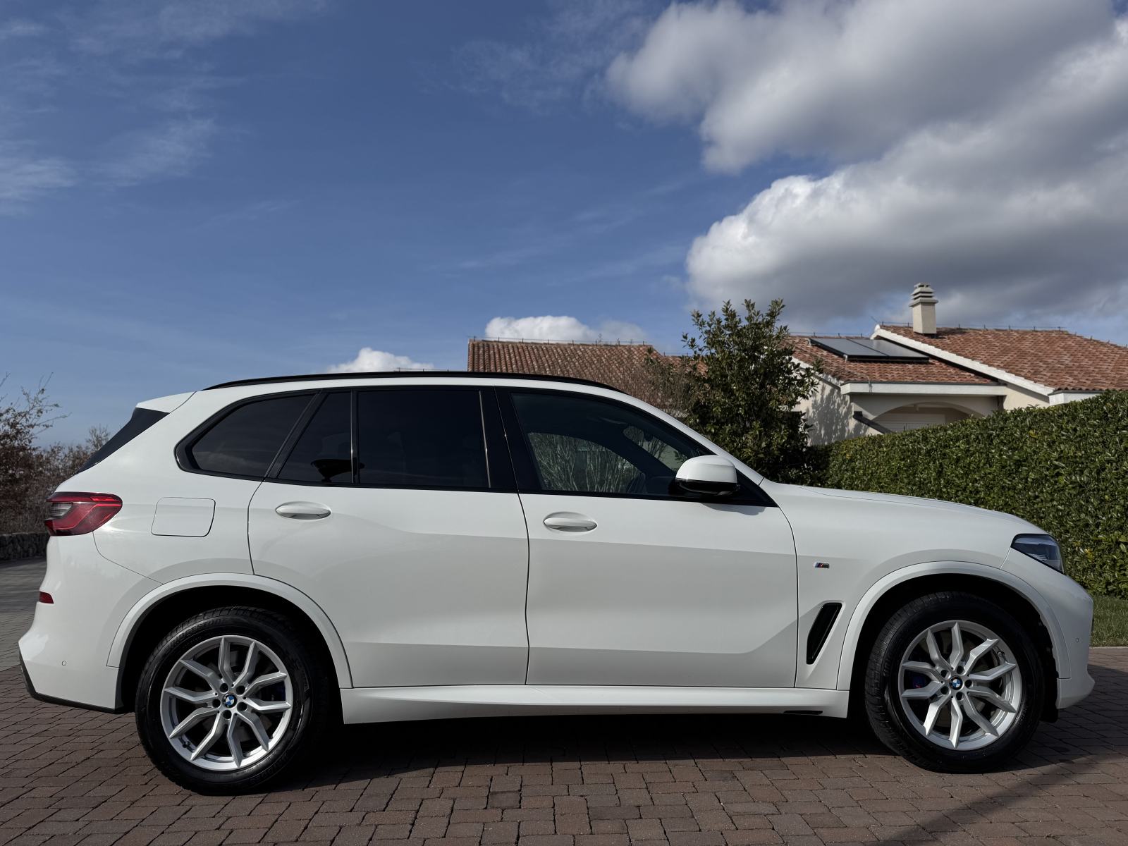 BMW X5 xDrive30d M Sport Pano/Kam/Memo ***JAMSTVO***, fotografija 9