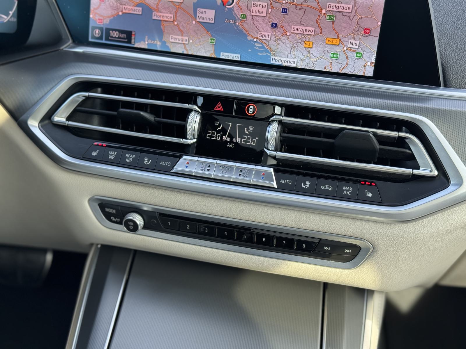 BMW X5 xDrive30d M Sport Pano/Kam/Memo ***JAMSTVO***, fotografija 20