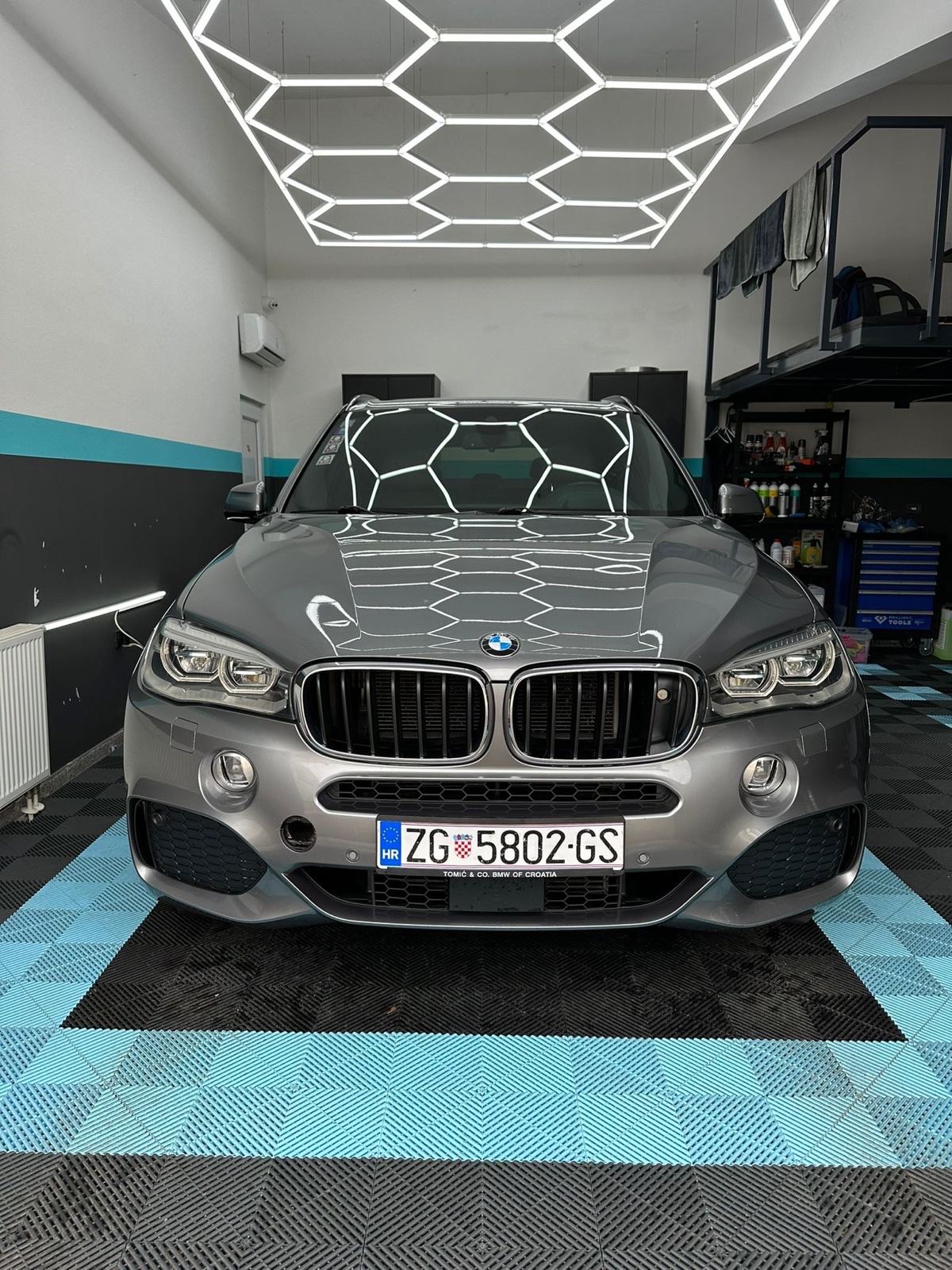 BMW X5 xDrive40d u M opremi, pogled izvana - slika 4