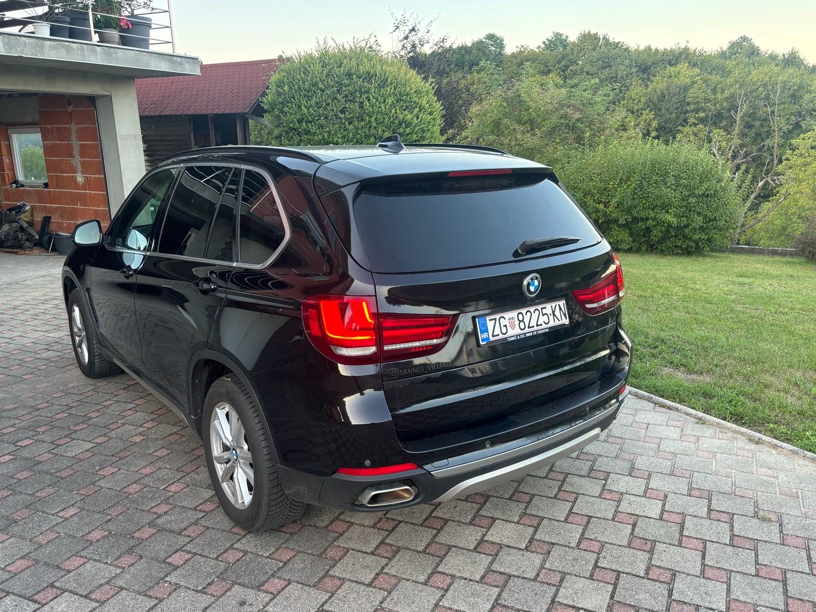 BMW X5 xDrive40d automatik, fotografija 10