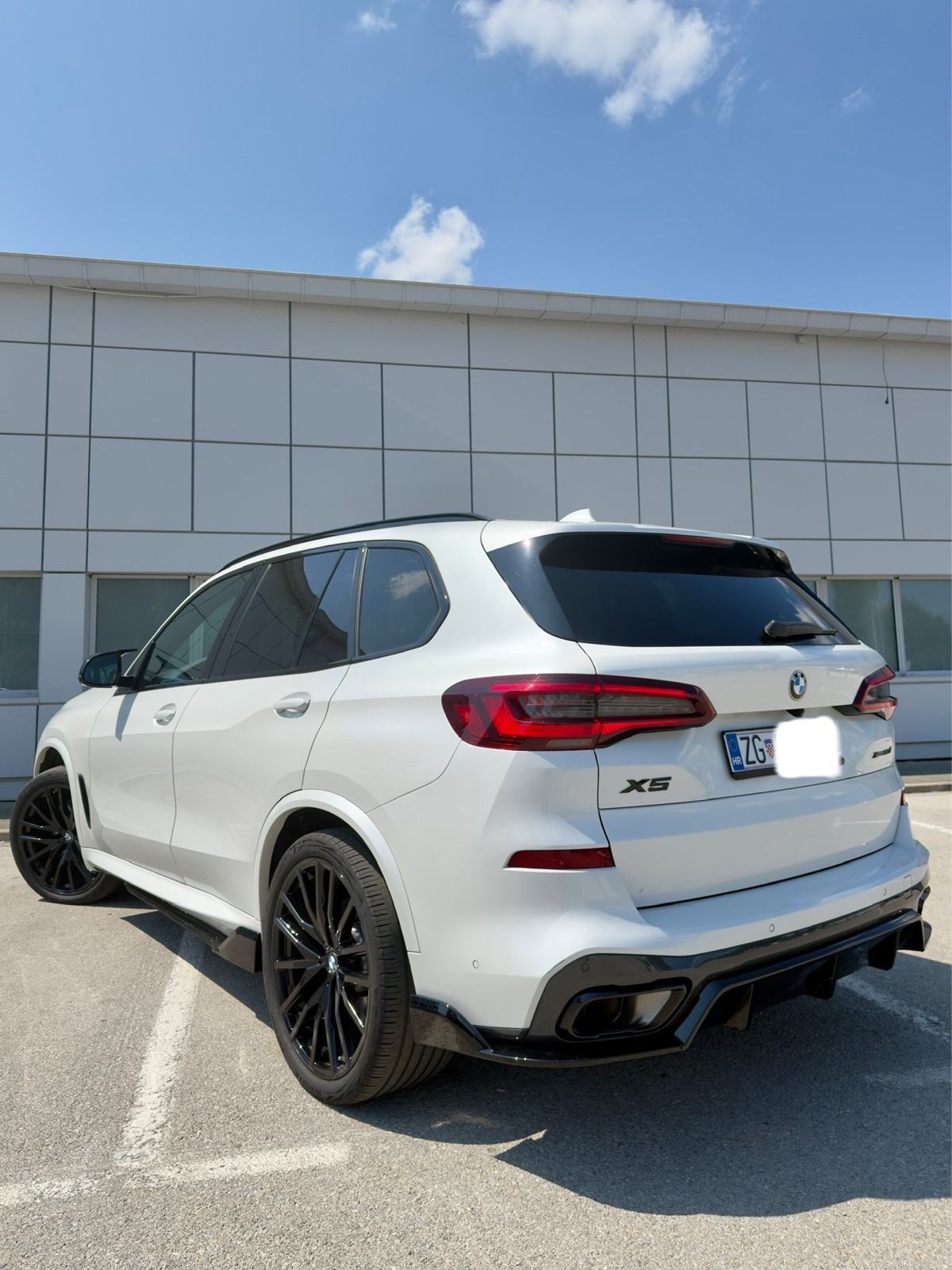 BMW X5 xD30d M Performance,SkyLounge,CARBON,Laser,H/K,360*,PDV,FULL!!!, fotografija 5