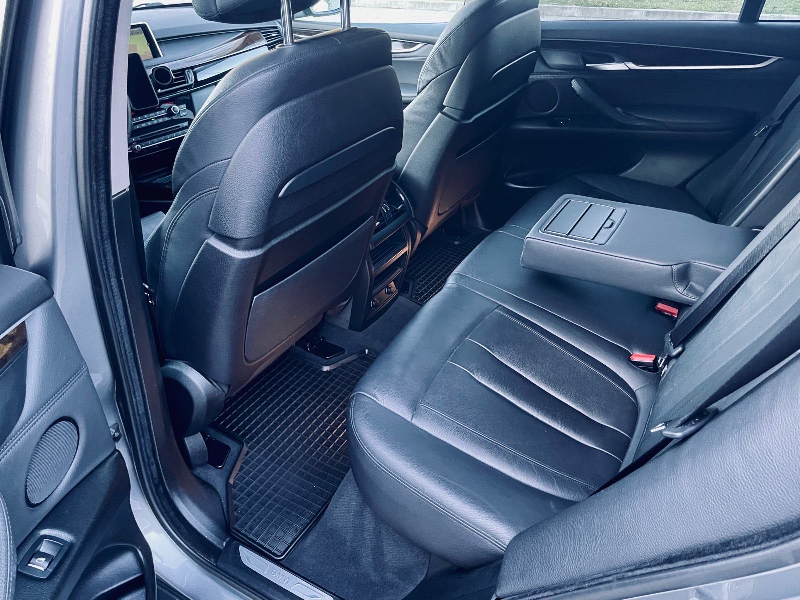 BMW X5 xDrive40d, savršeno stanje, uredno servisiran,..., fotografija 9