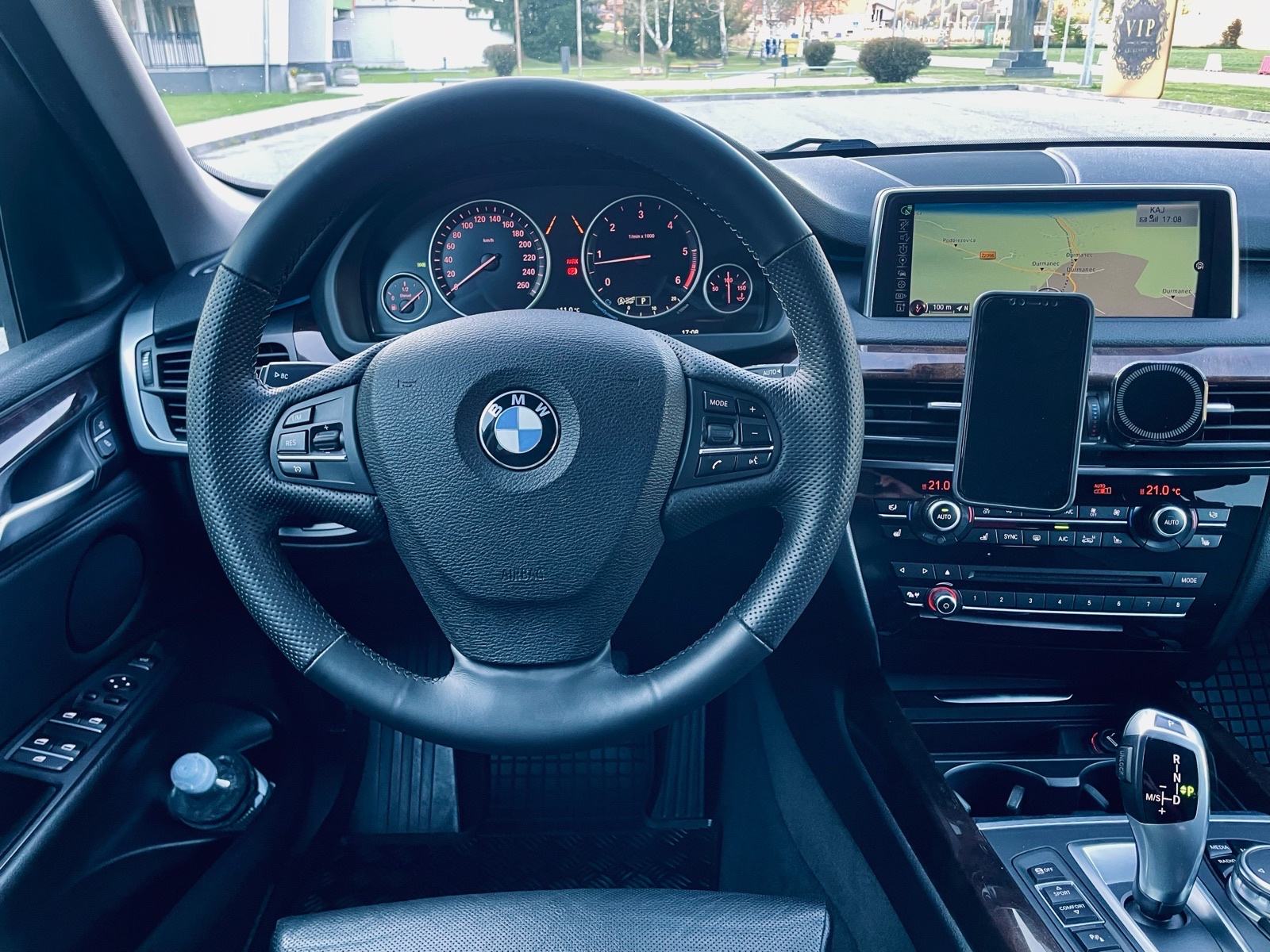BMW X5 xDrive40d, savršeno stanje, uredno servisiran,..., fotografija 12