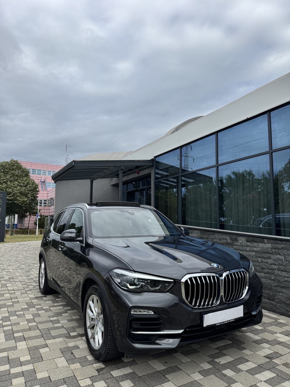 BMW X5 xDrive45e * 2021.g, u pdv-u !!!KAO NOV, fotografija 3