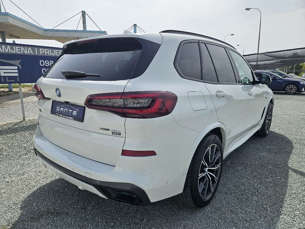 BMW X5 xDrive45e M SPORT, servisna, zračni ovjes, PANO, u PDV-u, fotografija 5