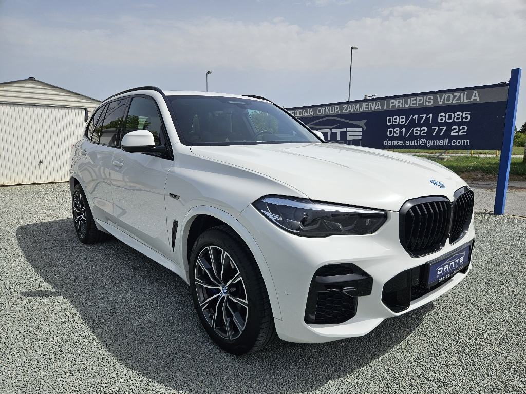 BMW X5 xDrive45e M SPORT, servisna, zračni ovjes, PANO, u PDV-u, fotografija 3