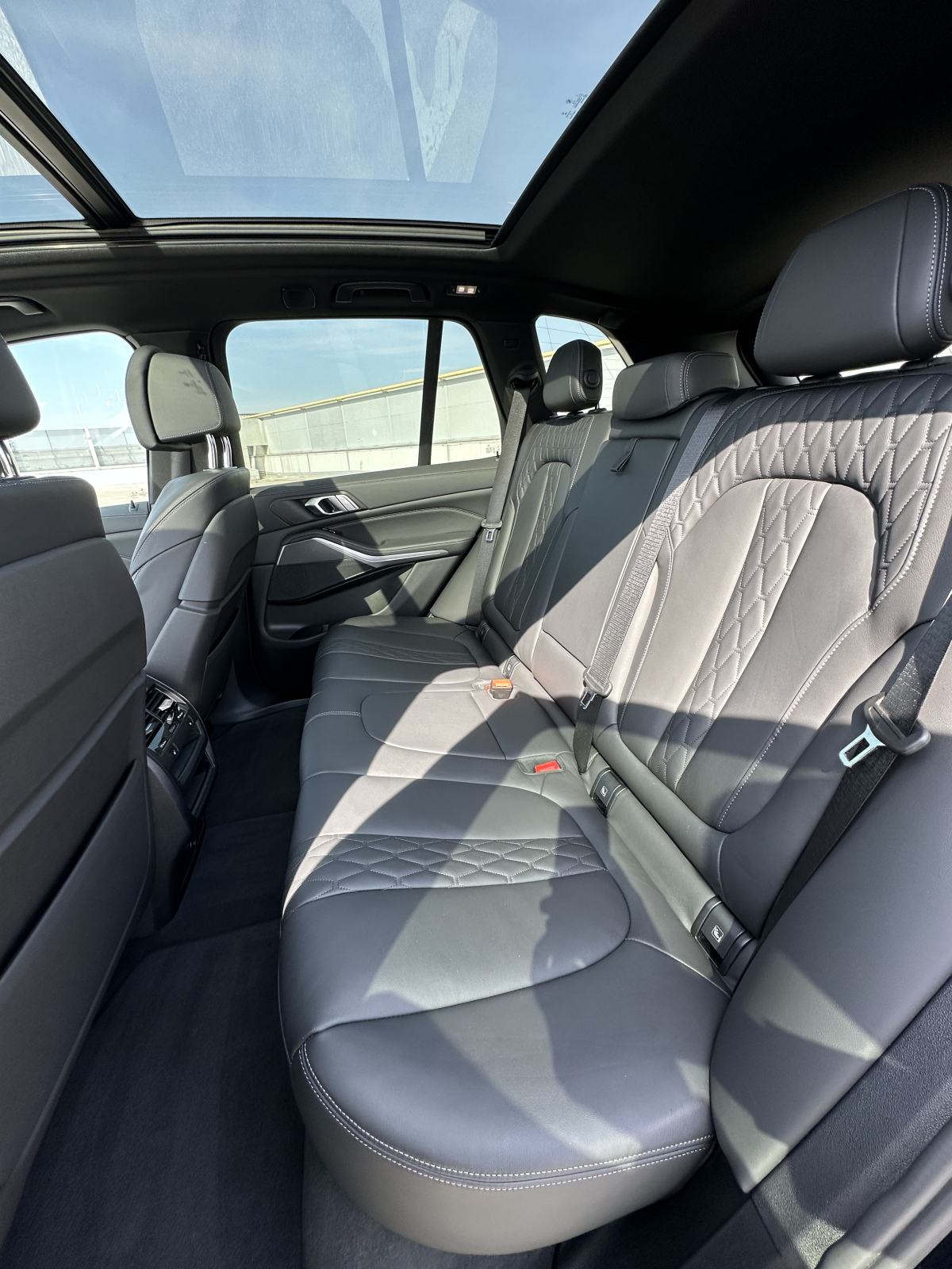 BMW X5 xDrive45e,MSport,11/22,pano,merino,alu 22,crni laseri,pdv, fotografija 11