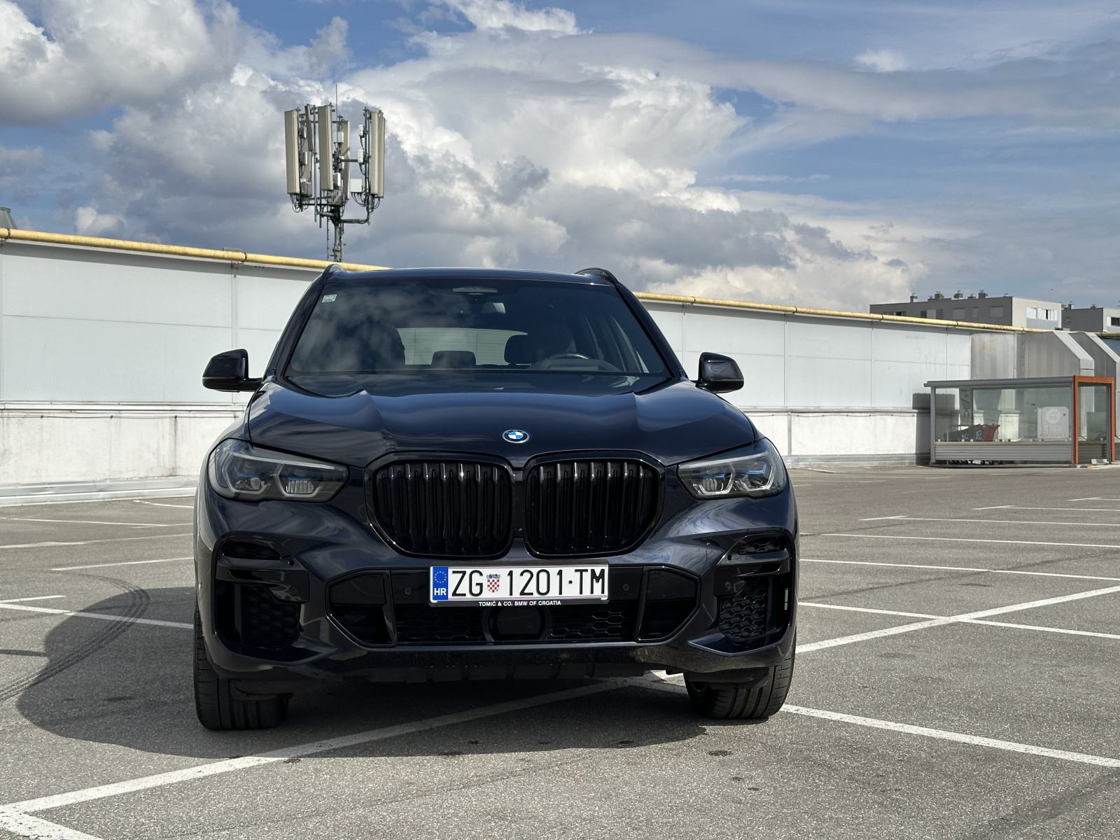 BMW X5 xDrive45e,MSport,11/22,pano,merino,alu 22,crni laseri,pdv, fotografija 4