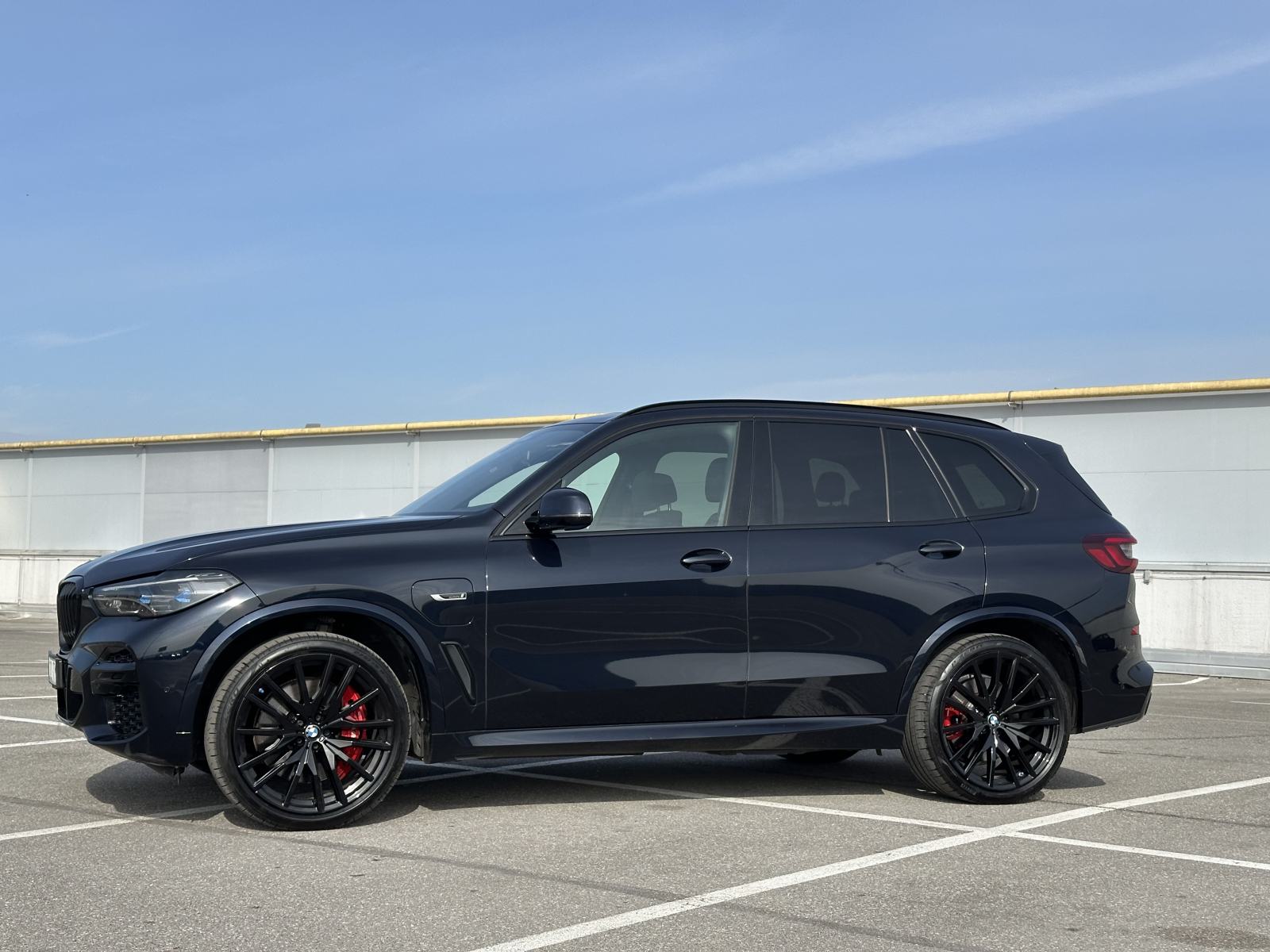 BMW X5 xDrive45e,MSport,11/22,pano,merino,alu 22,crni laseri,pdv, fotografija 2