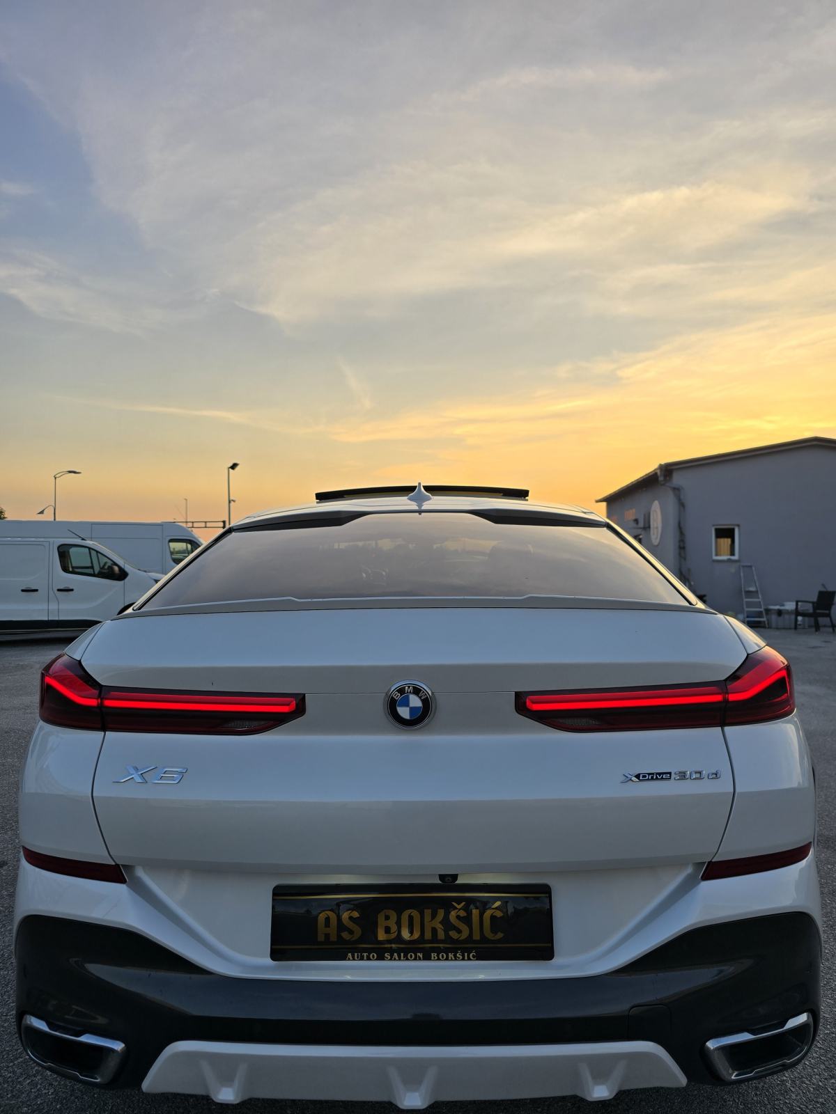 BMW X6 3.0D * M-SPORT PAKET * FULL OPREMA * ODLIČNO STANJE * JAMSTVO *, pogled izvana - slika 5
